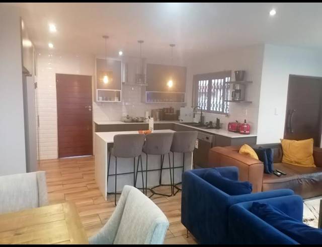 3 BEDROOM HOUSE FOR SALE IN PROTEA GARDEN